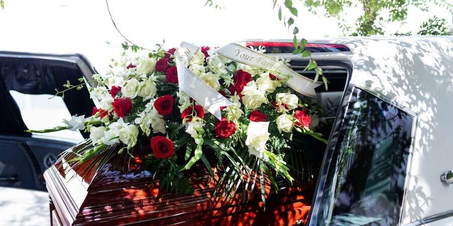 average-funeral-price-900x450.jpeg
