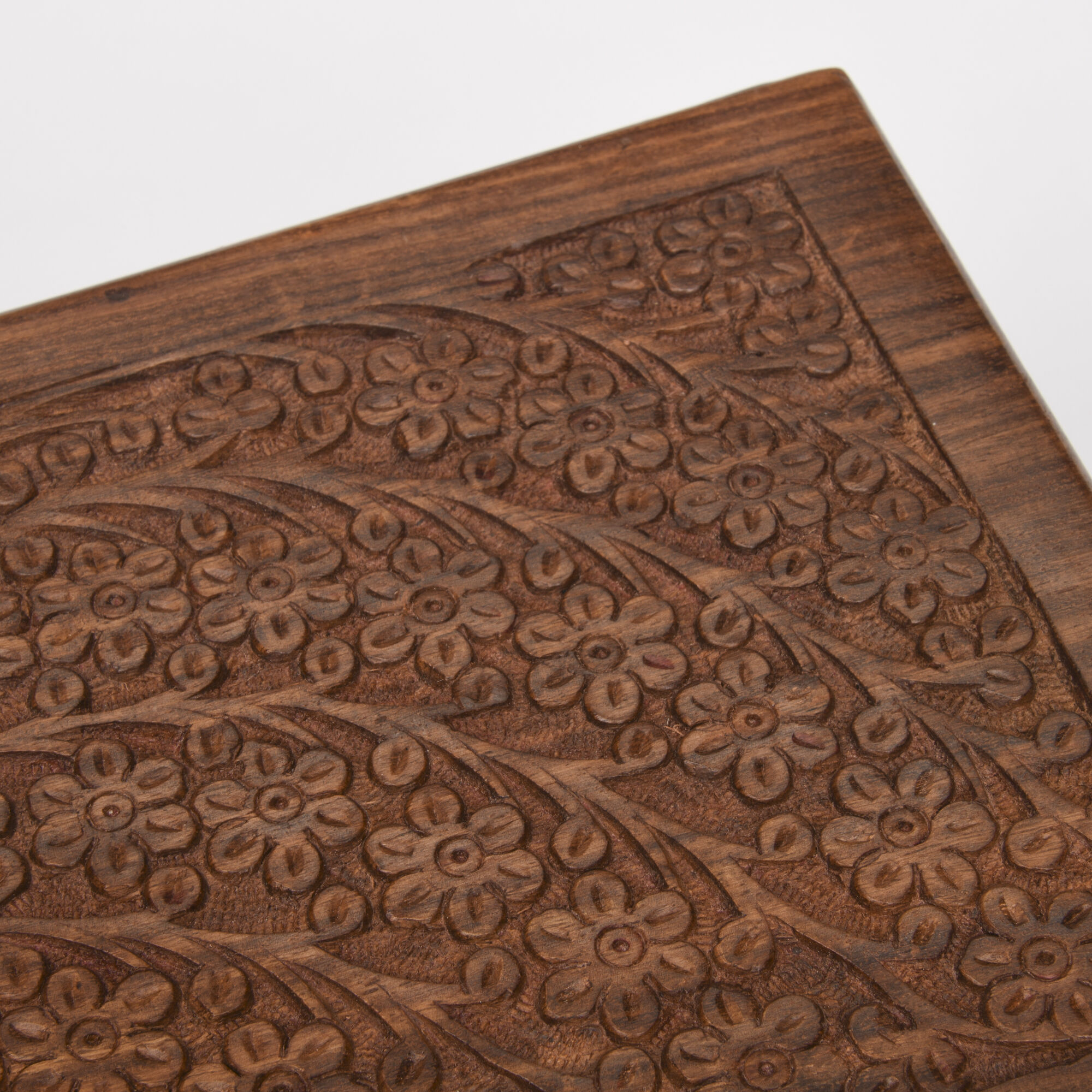 Rosewood Tree of Life Cremation Urn image number 6