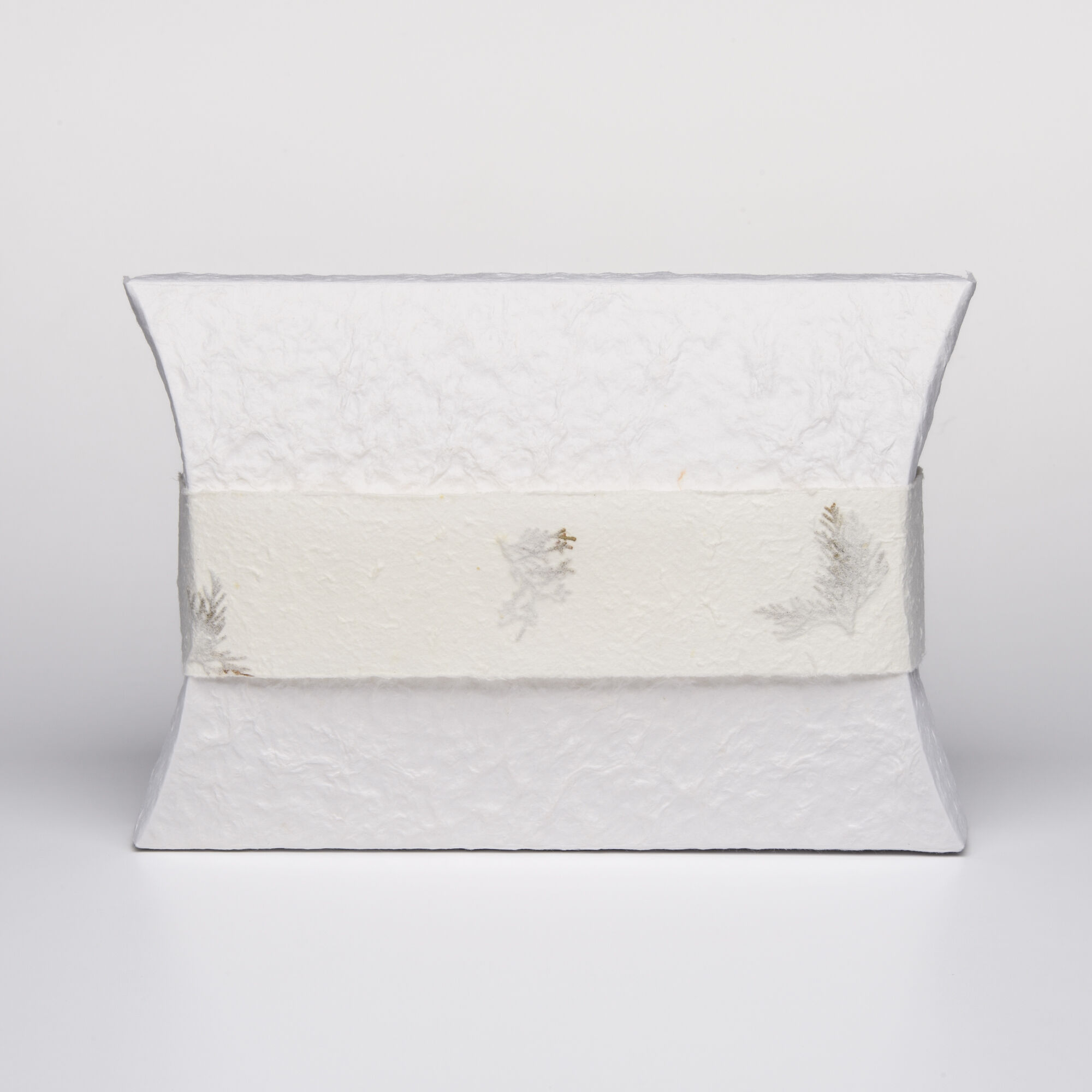 Seaside Serenity Aquatic Cremation Urn image number 3