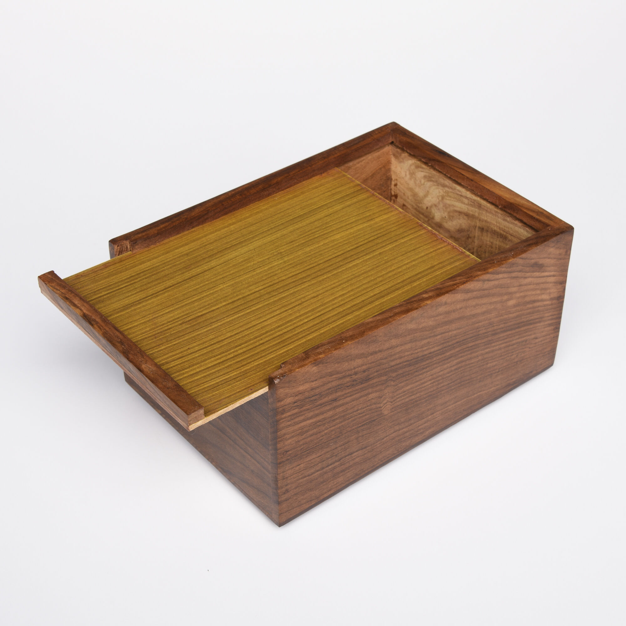 Repose Urn image number 4