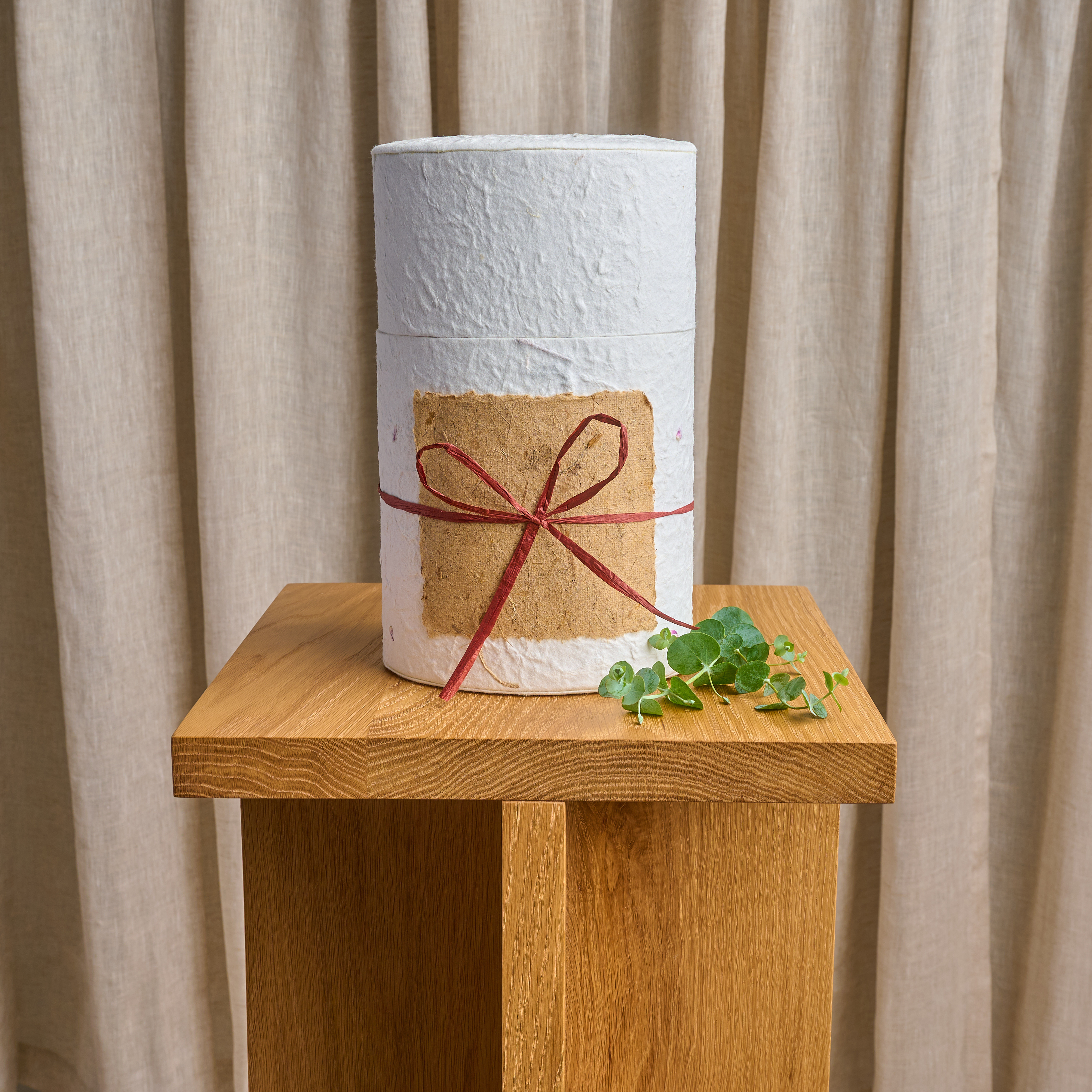 Biodegradable Wildflower Paper Cremation Urn image number 5