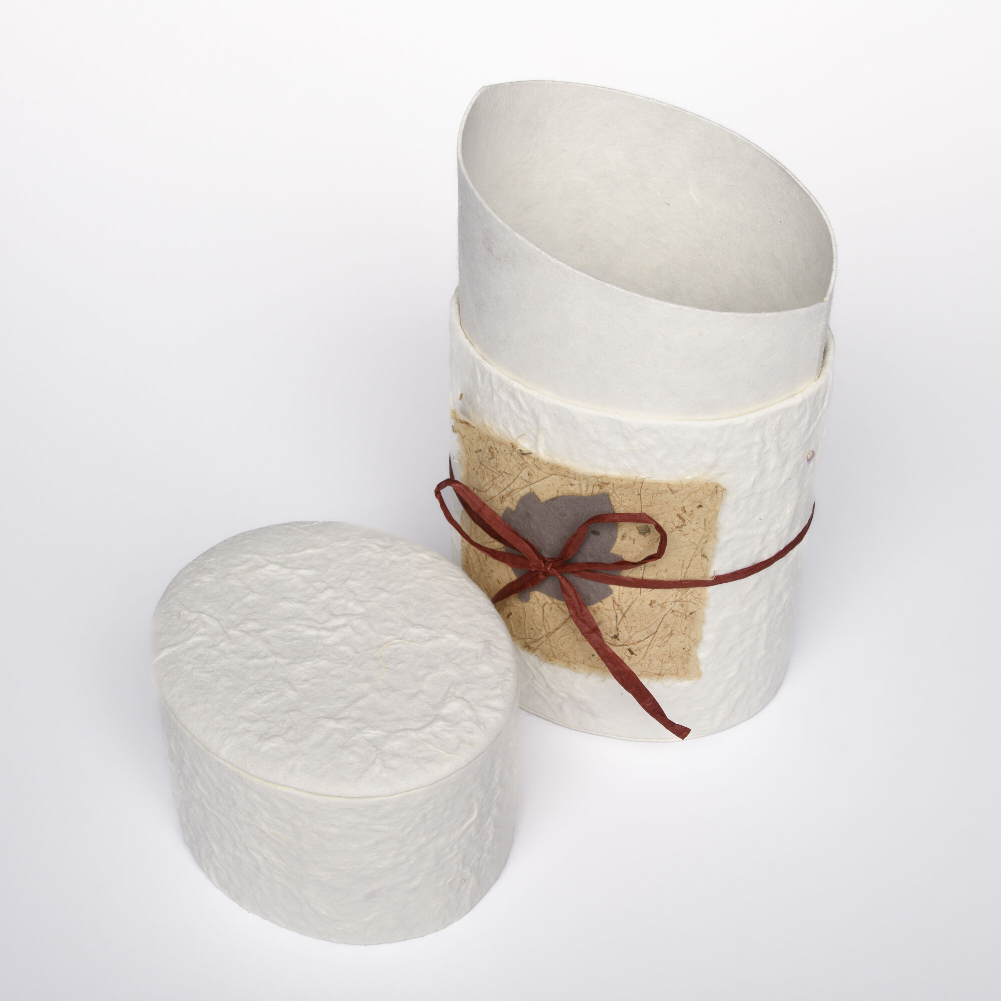 Biodegradable Wildflower Paper Cremation Urn image number 4