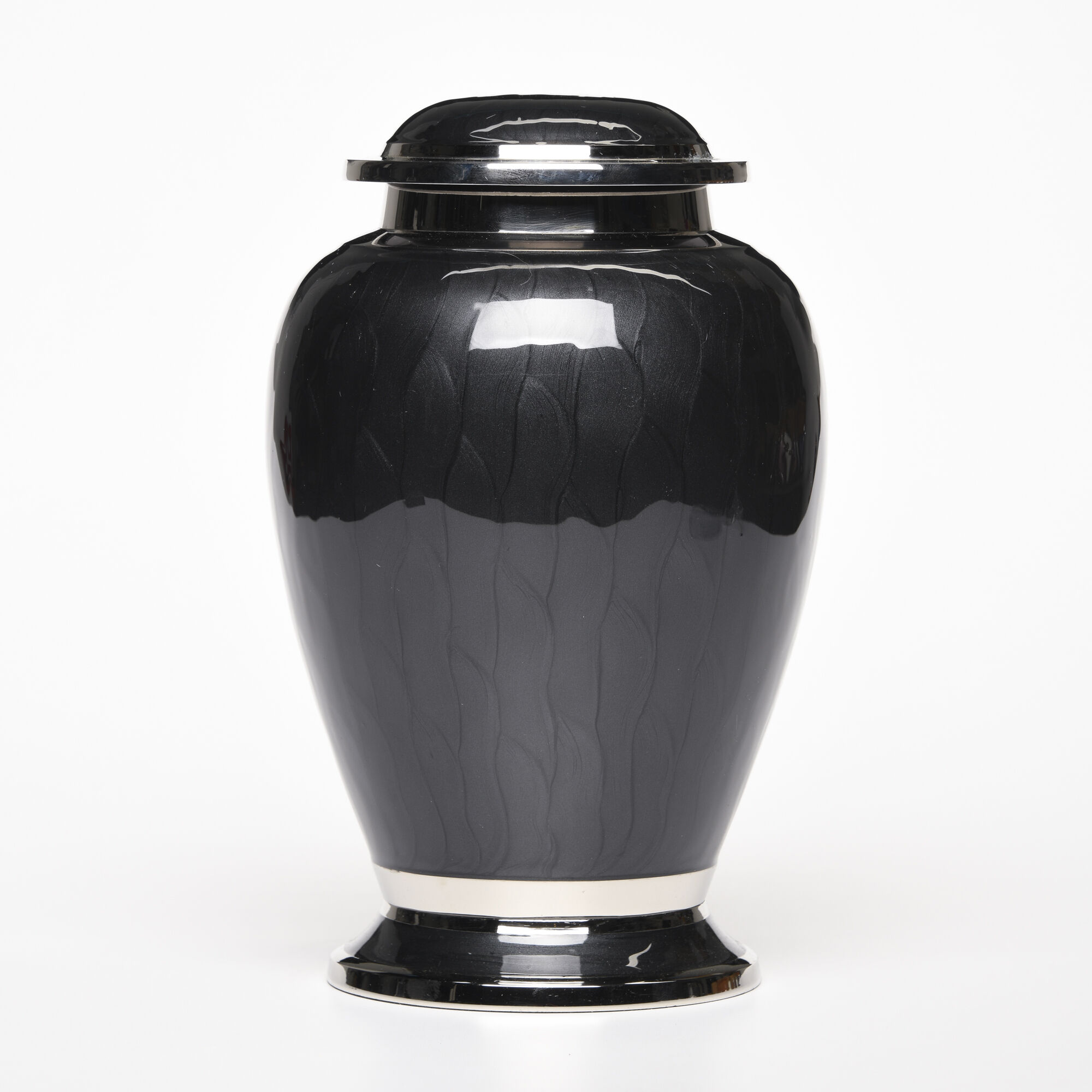 Enchanted Elegance Cremation Urn - Black image number 4