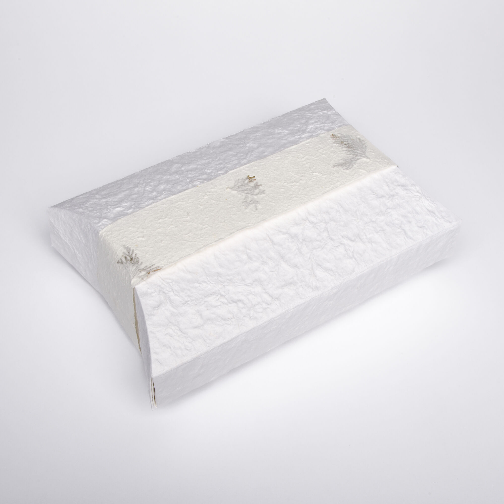 Seaside Serenity Aquatic Cremation Urn image number 4