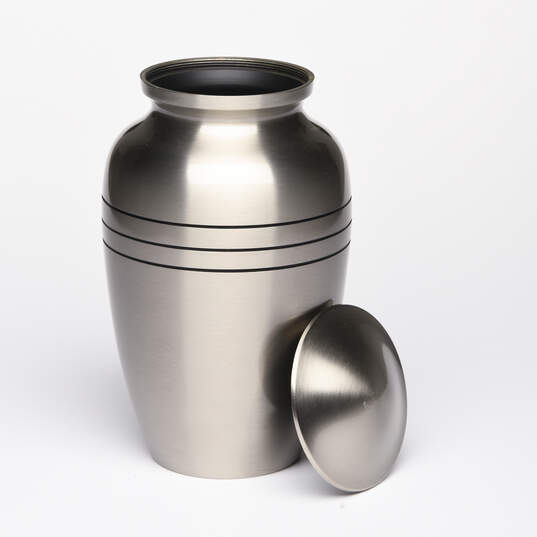 Eternal Bands Memorial Urn, Pewter image number 4
